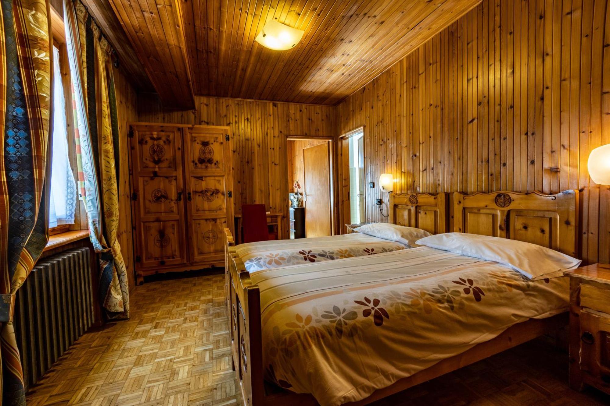 Hotel Le Campagnol Champoluc Exterior foto